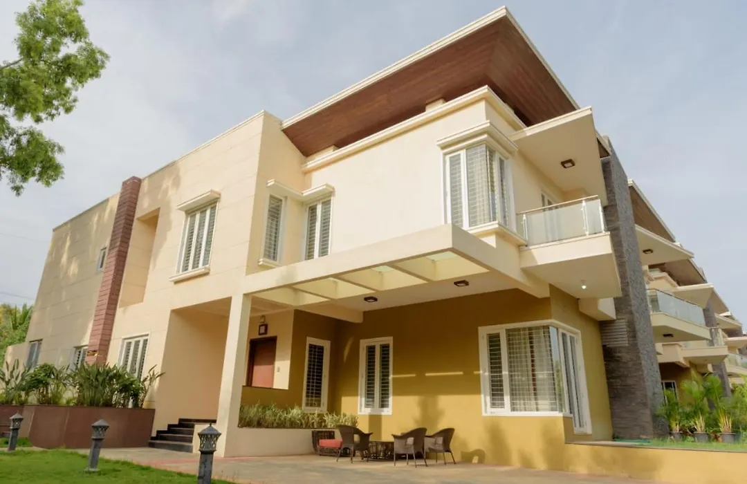 Swiss Royal Suites-1